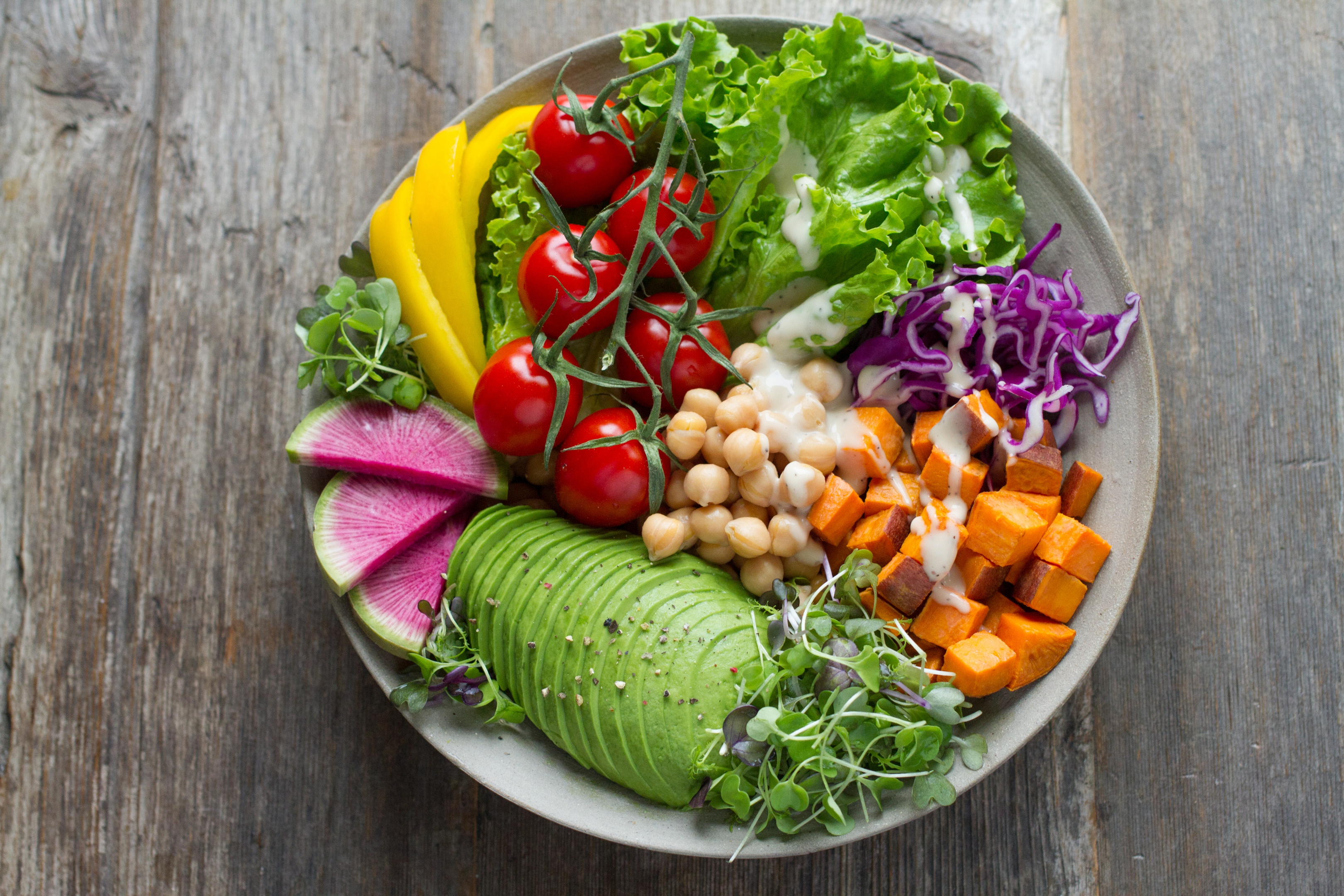 Salad bowl anna-pelzer-igfigp5onv0-unsplash.jpg