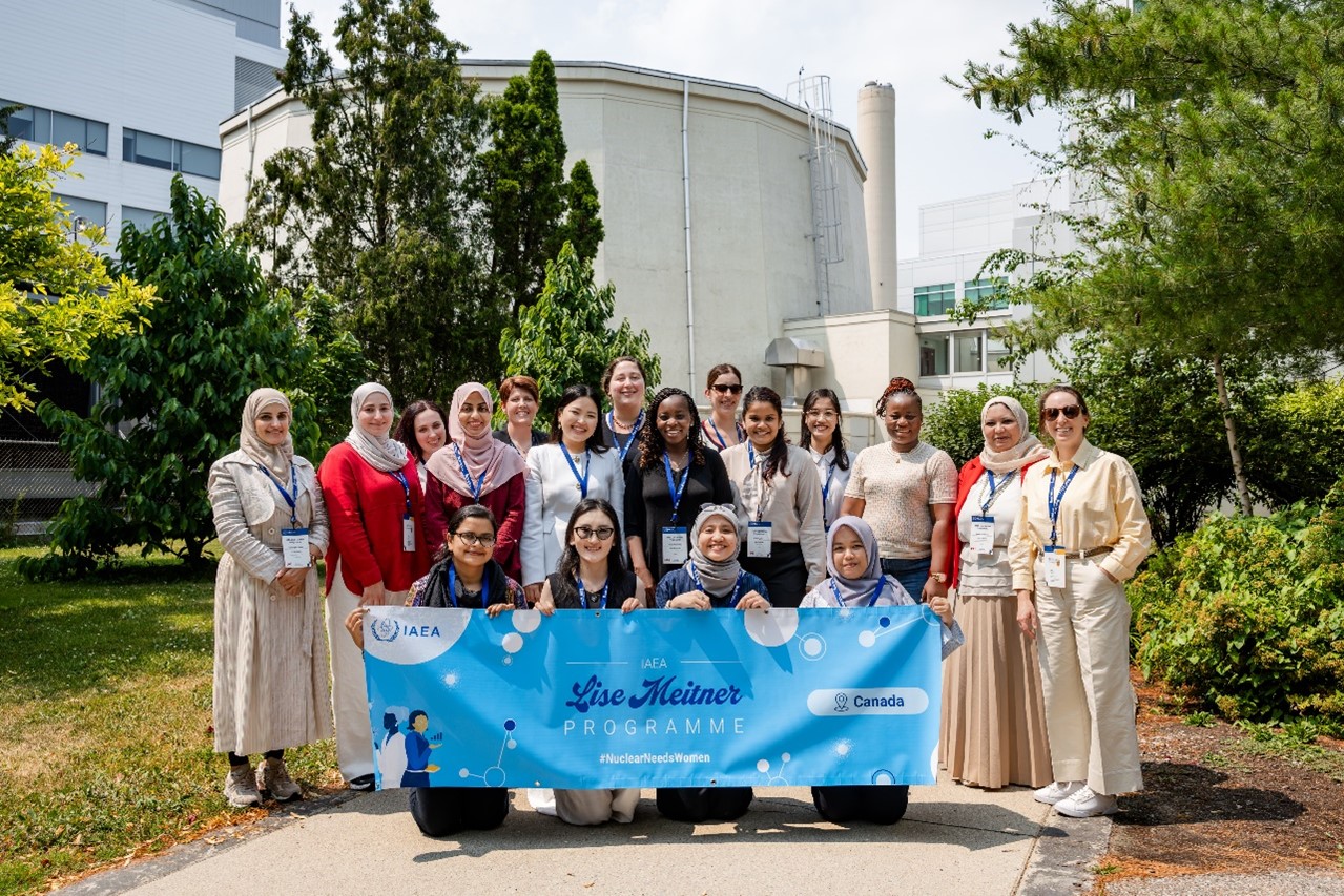 lise_meitner_participants_in_canada.jpg