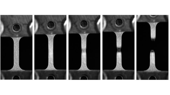 Tensile test performed in a SS-J3 F82H-BA12 specimen (Image: IAEA)